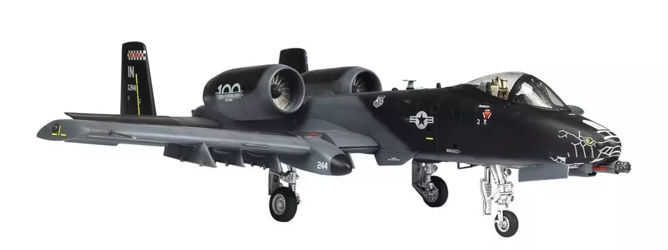 Ударный самолет ВВС США Thunderbolt II Черная змея Пластиковая модель Platz/Italeri 1/48 A-10C TPA-7