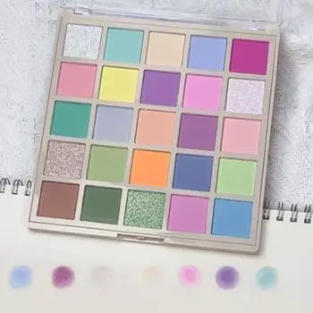 Удивительная палетка теней для век включает 25 смелых, высокопигментированных оттенков для повседневного макияжа.. Разработан для всех тонов кожи, как для новичков в макияже, так и для