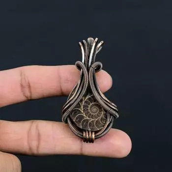 Удивительный аммонитовый ископаемый драгоценный камень ручной работы из чистой медной проволоки, ювелирный кулон 2.56 Inches коричневый