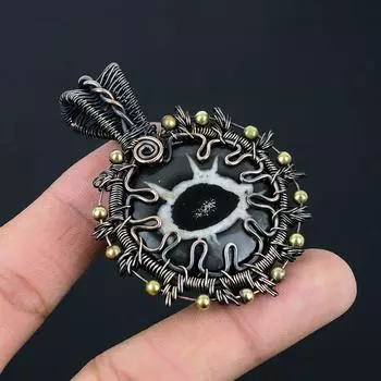 Удивительный грязевой трещины ископаемого драгоценного камня ручной работы из медной проволоки, ювелирный кулон для любви 2.56 Inches чёрный