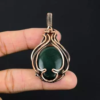 Удивительный зеленый нефритовый драгоценный камень ручной работы из чистой медной проволоки, завернутый в ювелирный кулон 2.56 Inches зелёный