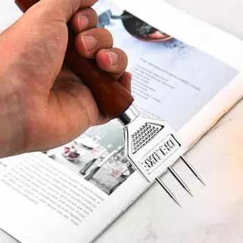 Многоцелевая трехзубая ручка из массива дерева. Удобная ручка. Экономия труда. Дробление из нержавеющей стали. Ручной измельчитель льда для коктейлей и барменов. A