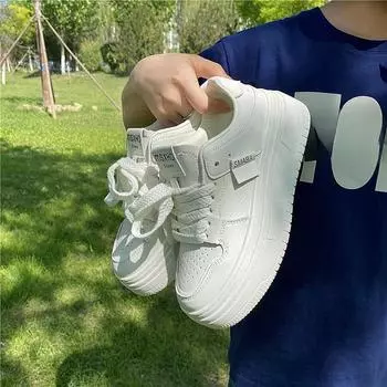 Удобная обувь на толстой подошве, женские универсальные весенне-осенние нишевые оригинальные дышащие летние новые тонкие повседневные туфли для доски 35 белый