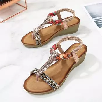 Удобная обувь, новые модные босоножки со стразами, женская обувь на платформе и танкетке 36 чёрный