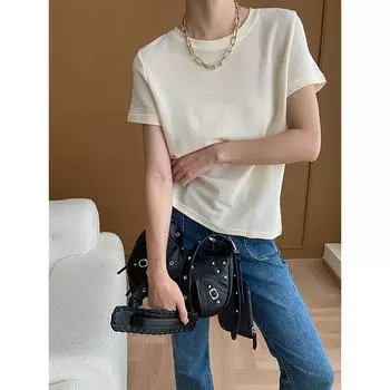 Удобная простая базовая тонкая футболка с позитивными плечами и короткими рукавами Ранняя весна one size чёрный