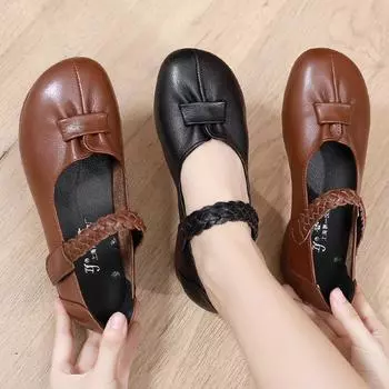 Удобные и нескользящие туфли для мам на мягкой подошве 2025 года, модели на весну и осень, обувь для женщин среднего и пожилого возраста, ретро-мужские туфли из мягкой кожи 35 чёрный
