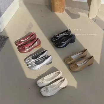 «Удобные туфли Trotter с раздвоенным носком 2024 года для женщин — толстый каблук, повседневный шик»