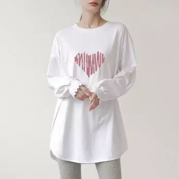 Удобный хлопковый топ свободного кроя с длинными рукавами и отложными манжетами. Футболка M