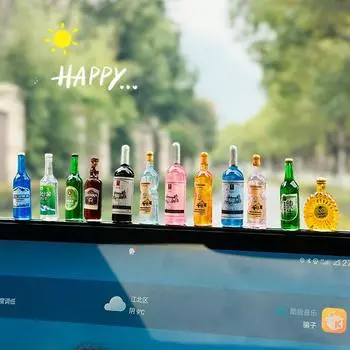 Украшение автомобиля Мини-бутылка вина Украшение автомобиля Украшение центральной консоли автомобиля Ювелирные изделия для автомобиля Маленькое украшение Принадлежности для салона автомобиля