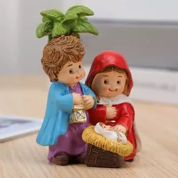 Украшение для рождественской сцены из смолы, скульптура благословенного святого семейства, мультяшное рождественское украшение для рабочего стола A разноцветный