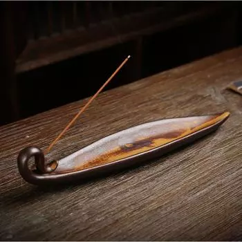 Украшение дома Держатель для благовоний из сандалового дерева Печь с обратным потоком Аромадиффузор Курильница A