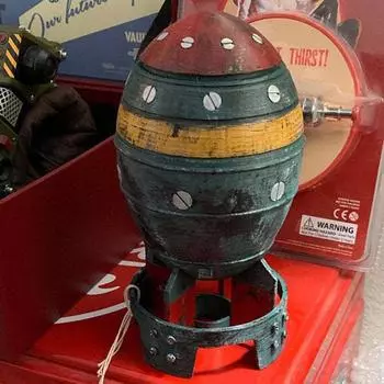 Украшение из ракеты из смолы Украшение для домашнего рабочего стола Украшение Креативный дизайн Украшение для сада 10X10X20cm