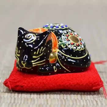Украшение Lucky Cat Kutani Ware Chibi Sleeping Cat Kuromori Открытие празднования дня рождения Подарок