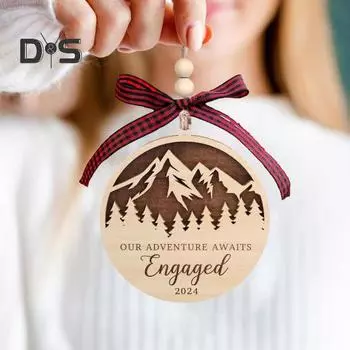 Украшение на помолвку 2024 года Деревянное рождественское украшение с веревкой, лентой, бусинами Подарки на помолвку для пар Молодожены Невеста будет Деревенский домашний декор Свадьба A