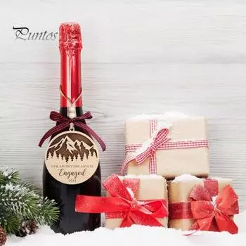 Украшение на помолвку 2024 года Деревянное рождественское украшение с веревкой, лентой, бусинами Подарки на помолвку для пар Молодожены Невеста будет Деревенский домашний декор Свадьба A