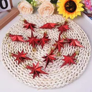 Украшение рождественской елки красный