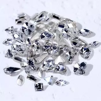 Украшения для ногтей Белое мини-дрель с острым дном Гетеросексуальное дрель для ногтей Любовь Бабочка Кристалл дрель для ногтей