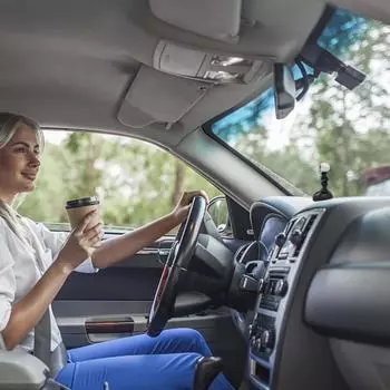 Украшения для приборной панели автомобиля для креативного скелетного орнамента, солнечная энергия, качающаяся голова, реквизит для Хэллоуина, игрушки, фестиваль CHINA