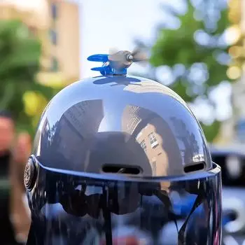 Украшения для шлема мотоцикла, наклейки для небольшого самолета, электромобиля, мотокросса, стиль вождения, универсальные аксессуары для украшения шлема красный