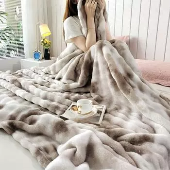 Ультрамягкий плед из искусственного меха кролика - плюшевый, с эффектом тай-дай, теплый и уютный для любого сезона 100*150cm красный