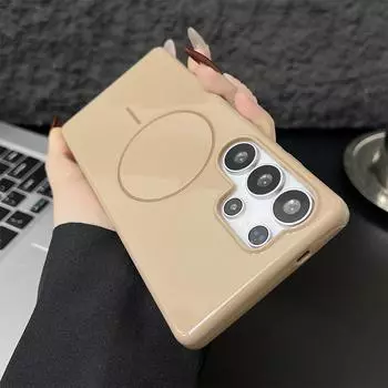 Ультратонкий глянцевый магнитный чехол для Samsung Galaxy S25 S25Plus S25Ultra, мягкий силиконовый противоударный чехол с беспроводной зарядкой Samsung S25 белый