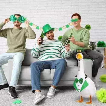 улица. Одежда для гусей на День Святого Патрика, костюм для статуи гуся на лужайке, простая установка, стандартная одежда для гусей, украшение для сада A