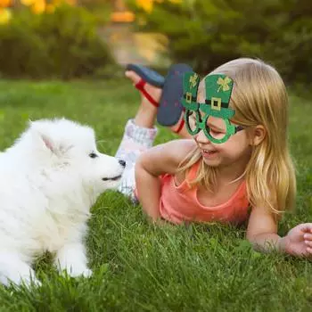 улица. Украшение тематической вечеринки ко Дню Святого Патрика Бокалы для клевера Пивные бокалы Серия ирландских фестивалей Атмосфера Украшение вечеринки своими руками Декор One Size