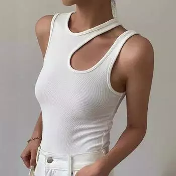 Уличная мода с круглым вырезом Y2K Сексуальные майки Женские боковые нерегулярные полые конструкции Женские майки Майки Solid Slim Fit Летний жилет Женская одежда 24557 S чёрный