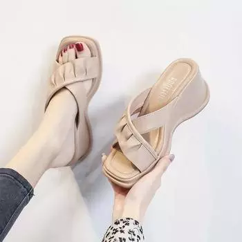Уличная обувь для женщин на каблуке, модные женские тапочки, оптовая продажа, но дешево, нормальный новый стиль, распродажа, сандалии по низкой цене 35