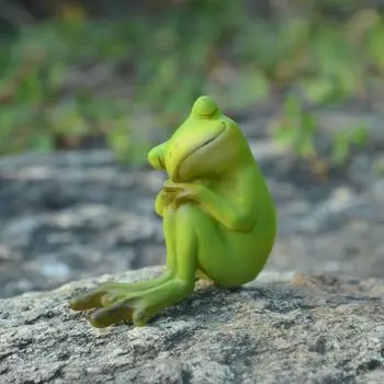 Уличные изделия из смолы Миниатюрная ландшафтная фигурка Украшение для дома Статуэтка лягушки Декор для сказочного сада B