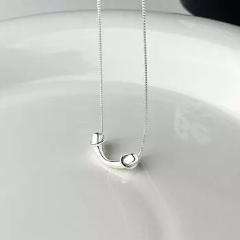 Улыбающееся ожерелье ключичная цепочка простая универсальная нишевая конструкция Ins стиль женский высокого класса