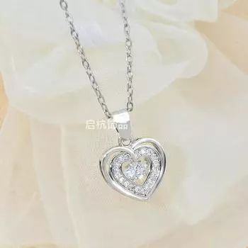 Умное ожерелье «Бьющееся сердце» Женский дизайн Свежий и универсальный цирконовый кулон «Любовь» Цепочка для шеи