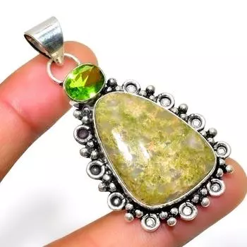 Унакит Перидот Драгоценный камень 925 Посеребренная подвеска ручной работы 2,27 дюйма 2.27 зелёный