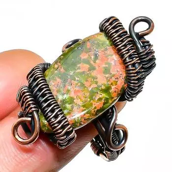 Кольцо из медной проволоки с драгоценным камнем унакит, размер 8,5