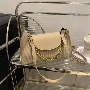 Underarm high-end bag women s 2025 new trendy fashion small square bag simple and versatile messenger красный