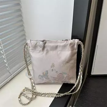 Underarm new Chinese bag women s 2025 summer fashion national style embroidery butterfly bucket bag simple and versatile shoulder bag красный