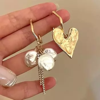 Уникальные асимметричные серьги-подвески, серьги-капли в форме сердца с искусственным жемчугом, винтажный минималистичный стиль золотой