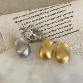 Уникальные нишевые нерегулярные металлические серьги-гвоздики с каплями воды, женские, холодные, индивидуальные, модные, изысканные, универсальные серьги