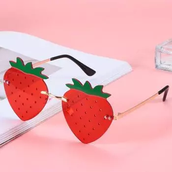 Уникальные солнцезащитные очки Strawberry для женщин и мужчин, солнцезащитные очки для вечеринок и праздников, рождественские украшения, уличные очки Snap светло-фиолетовый