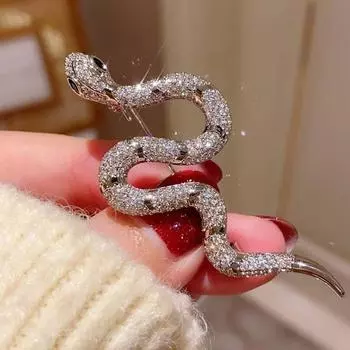 Уникальный дизайн серебряные броши в виде змеи для женщин и мужчин унисекс полные страз металлические змеи животные роскошные значки ювелирные изделия 1PCS