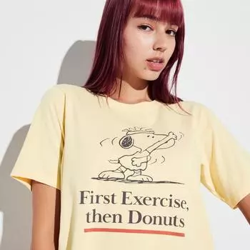 UNIQLO PEANUTS UT графический Т с коротким рукавом B