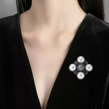 Универсальная брошь в стиле ретро, темпераментная пряжка, изысканное мастерство, аксессуары для одежды, брошь-корсаж золотистый