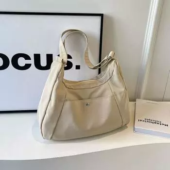 Универсальная и модная женская сумка большой вместимости в 2024 году, новая большая сумка, нишевая сумка через плечо на одно плечо, дорожная сумка, модный и гриппозный