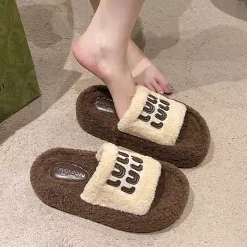 Универсальная модная верхняя одежда на толстой подошве, тапочки Mao Mao 2024, новая осенне-зимняя домашняя тапочки с буквой Mao Mao, женская обувь 35 красный