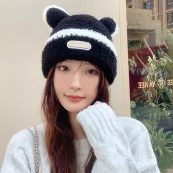 Универсальная симпатичная шапка-пуловер для детей, модная осенне-зимняя вязаная шапка, теплая защитная шерстяная шапка для ушей, новинка 2024 года M (56-58cm) mlnmln leather label bear hat