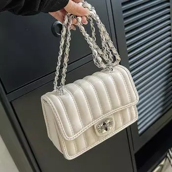 Универсальная сумка через плечо для женщин Стеганая сумка Универсальная сумка через плечо Классическая и элегантная маленькая квадратная сумка в стиле аромата