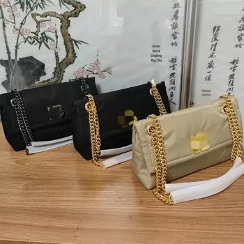 Универсальная сумка через плечо из испанского нейлона с цепочкой