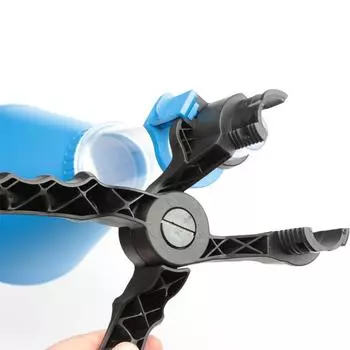 Универсальная воронка для заправки масла в двигатель автомобиля и грузовика Регулируемый автомобильный инжектор бензинового масла Дозатор автомобильных аксессуаров 1 PC