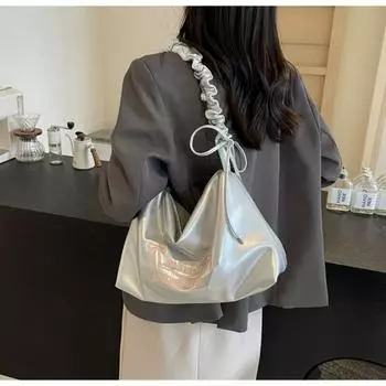 Универсальная женская сумка через плечо большой вместимости в 2024 году, новая модная повседневная большая сумка, нишевая сумка для подмышек на одно плечо, дорожная сумка