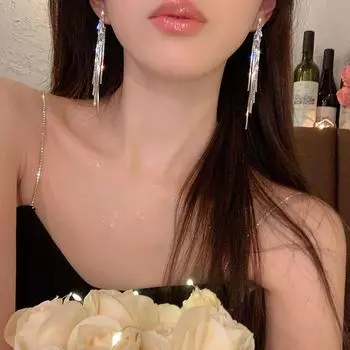 Универсальные длинные серьги-кисточки с цирконием в корейском стиле для женщин – модный и элегантный стиль знаменитостей A2146 серебряный